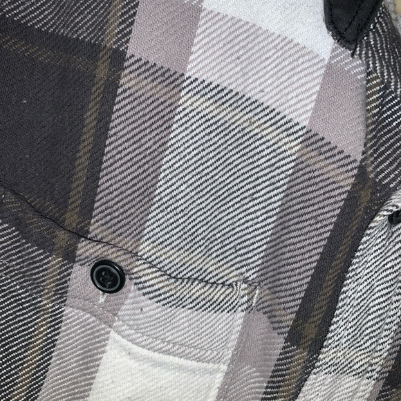 Old Navy Men's Size XL Regular  Fit Button Plaid Flannel Long Sleeve Shirt - Picture 2 of 6